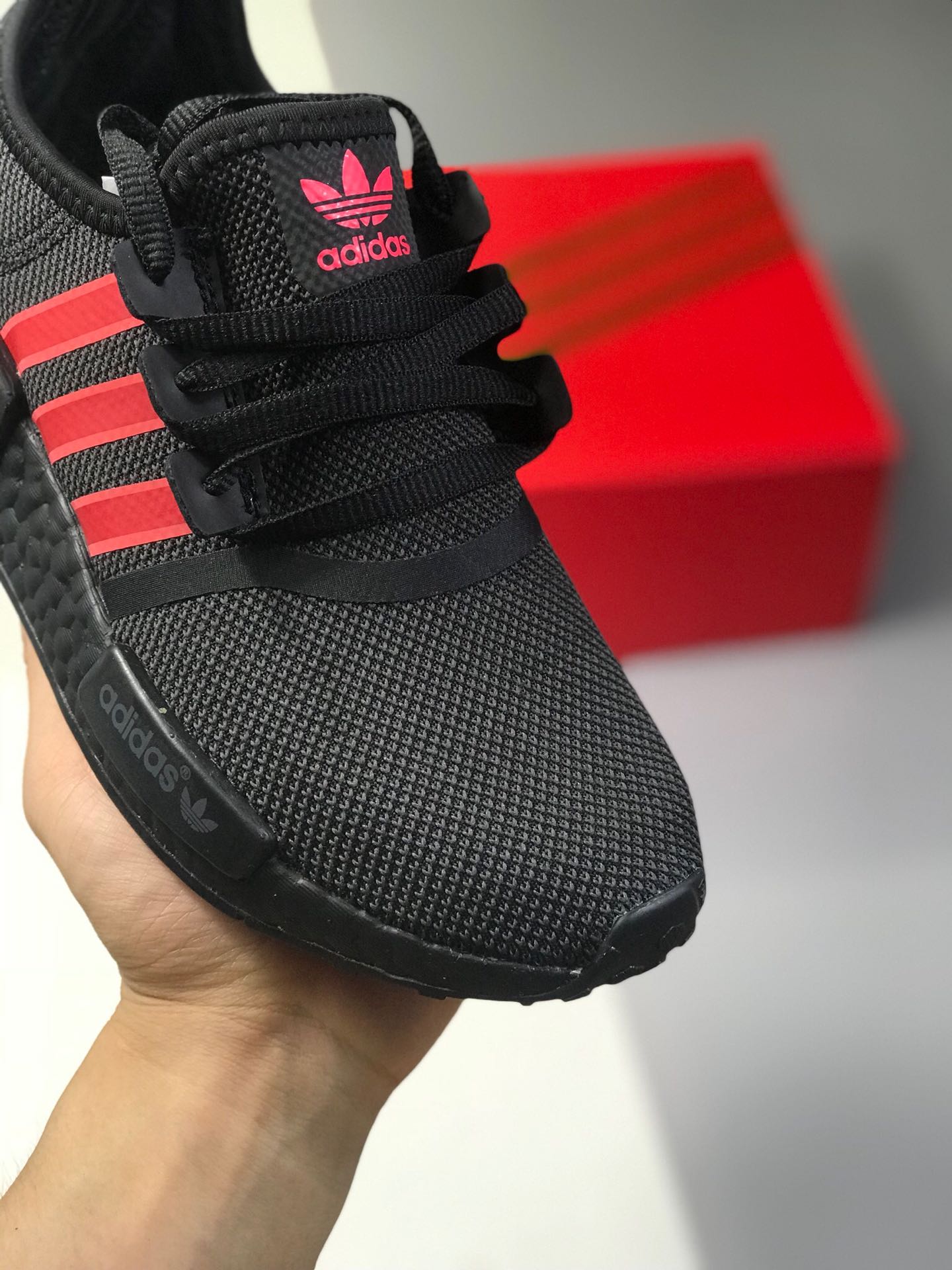 280Adidas NMD R1 中国狮头刺绣款原装巴斯夫boost鞋底 原盒原标