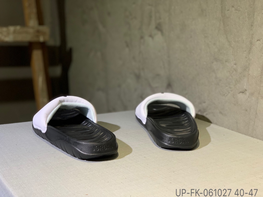80Air Jordan Break Slide 乔丹拖鞋