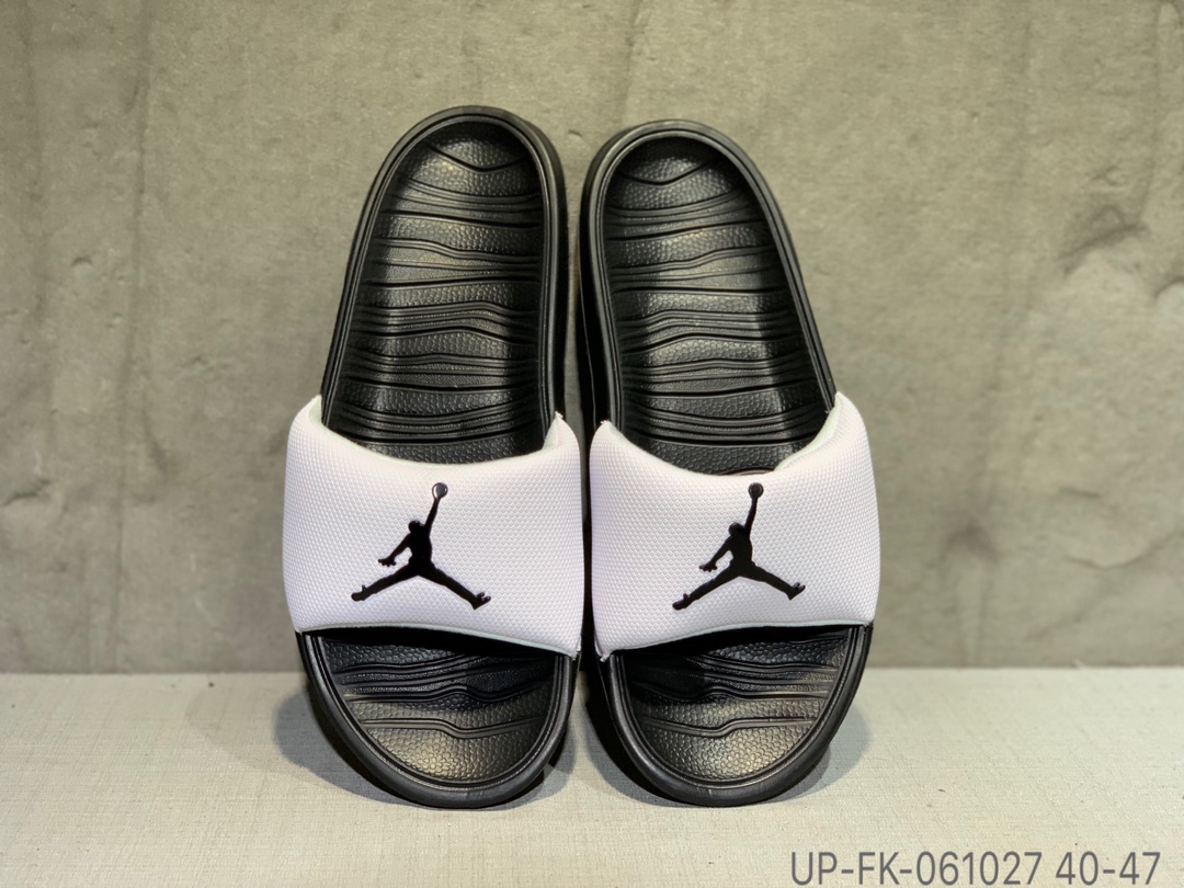 80Air Jordan Break Slide 乔丹拖鞋