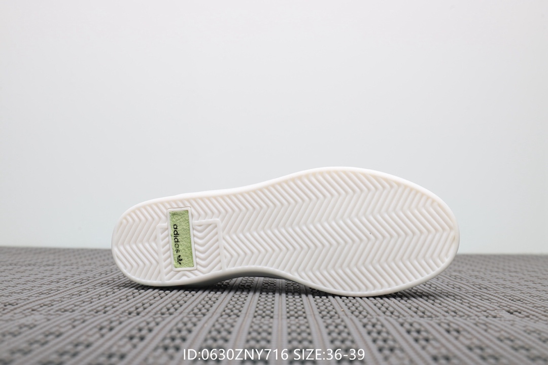 105阿迪达斯Adidas Sleek W 杨幂同款 低帮休闲小白鞋