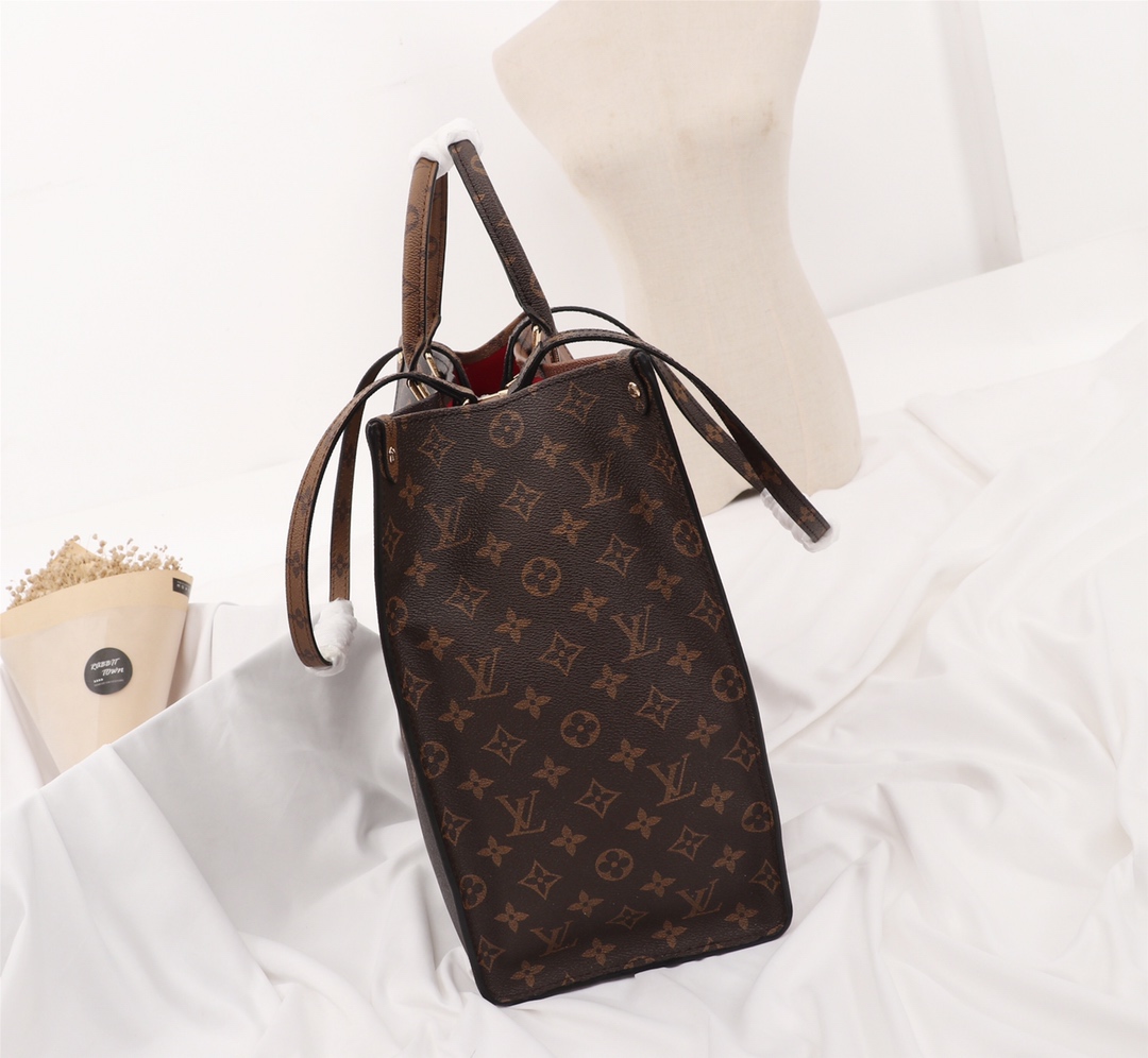Louis Vuitton OnTheGo Monogram 41 0x34 0x19 0 cm tote everyday