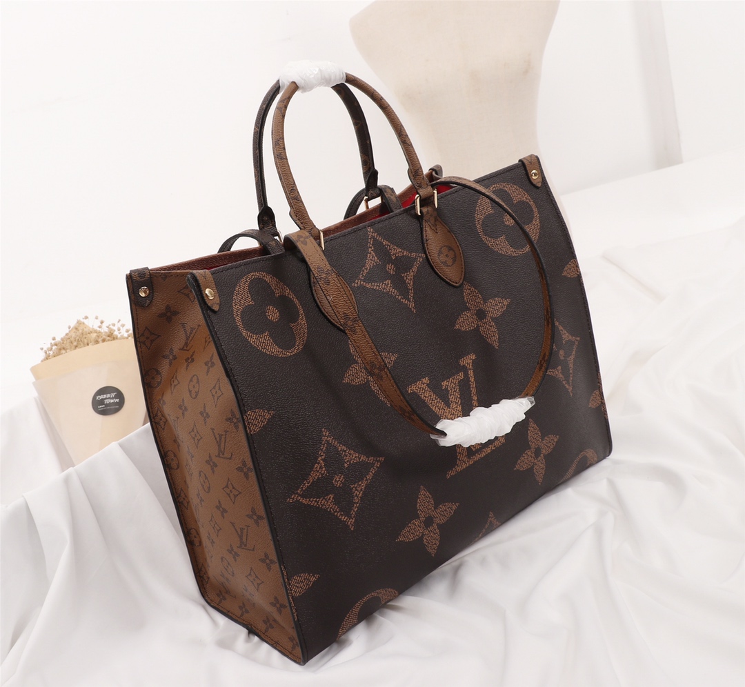 Louis Vuitton OnTheGo Monogram 41 0x34 0x19 0 cm tote everyday