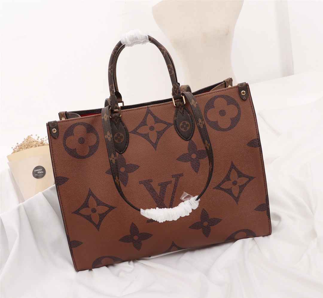 Louis Vuitton OnTheGo Monogram 41 0x34 0x19 0 cm tote everyday