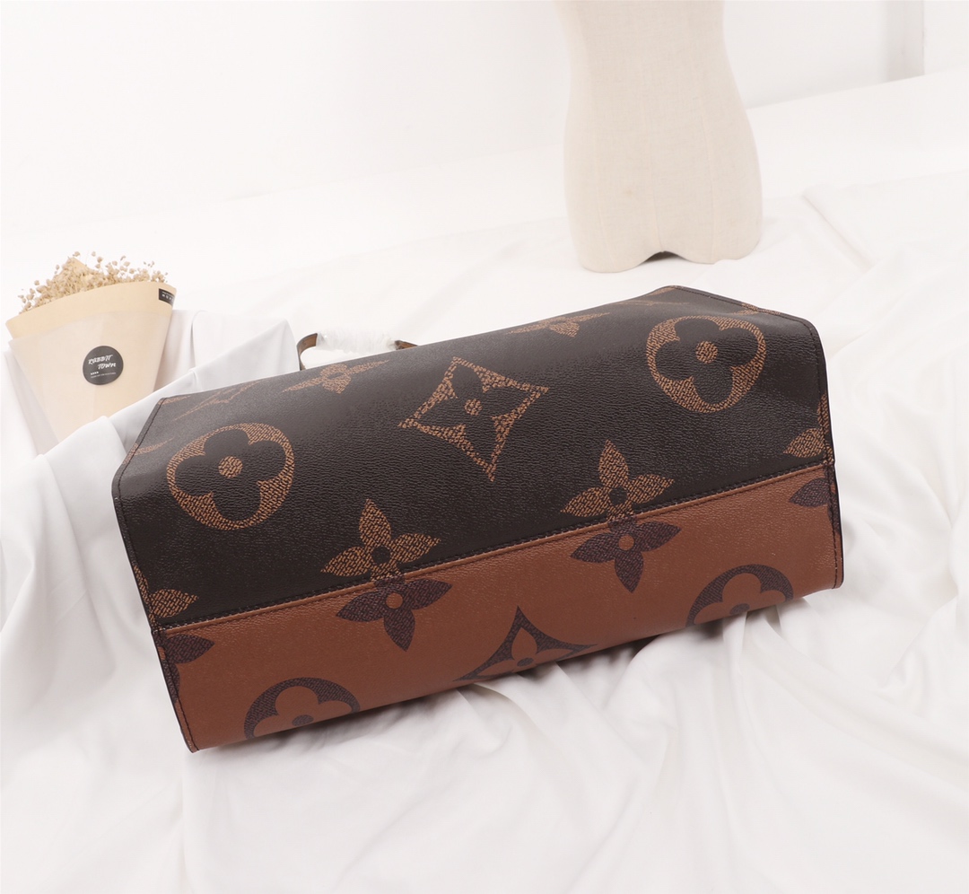 Louis Vuitton OnTheGo Monogram 41 0x34 0x19 0 cm tote everyday