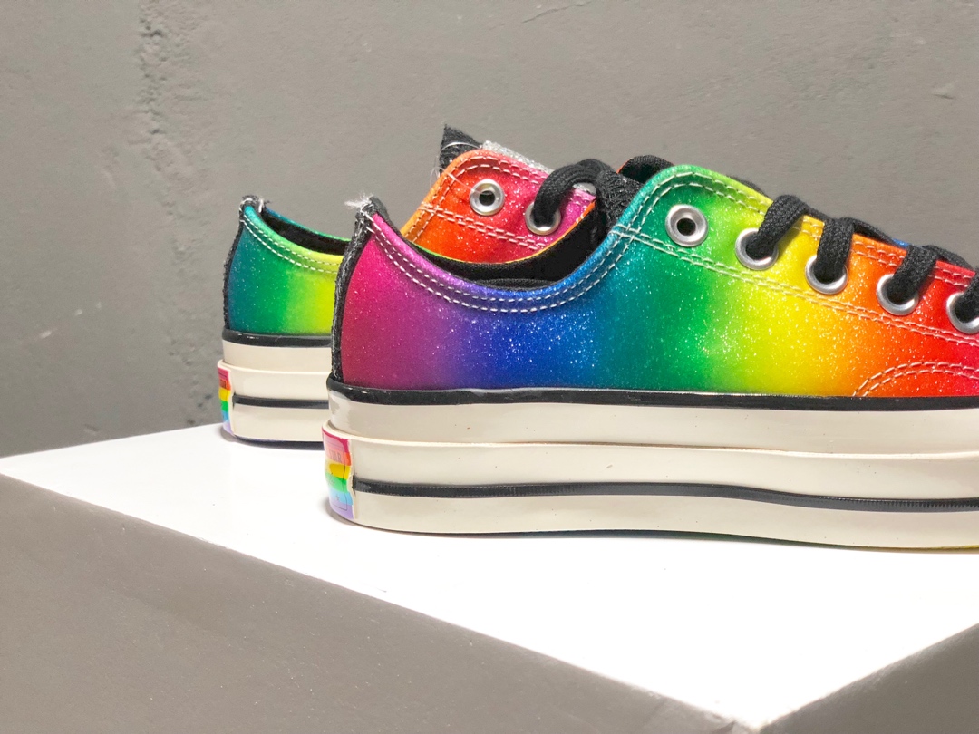 170Converse 2019 “Pride”系列发售今年系列灵感来自“Stonewall Riots”事件50周年