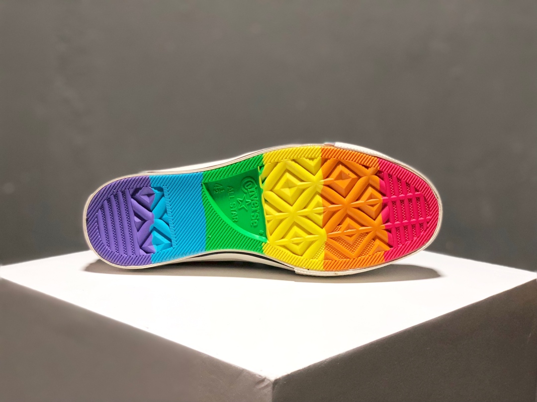 170Converse 2019 “Pride”系列发售今年系列灵感来自“Stonewall Riots”事件50周年