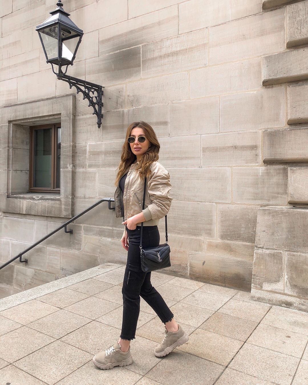 YSL LouLou 20CM 迷你斜挎包 467072黑色/银扣