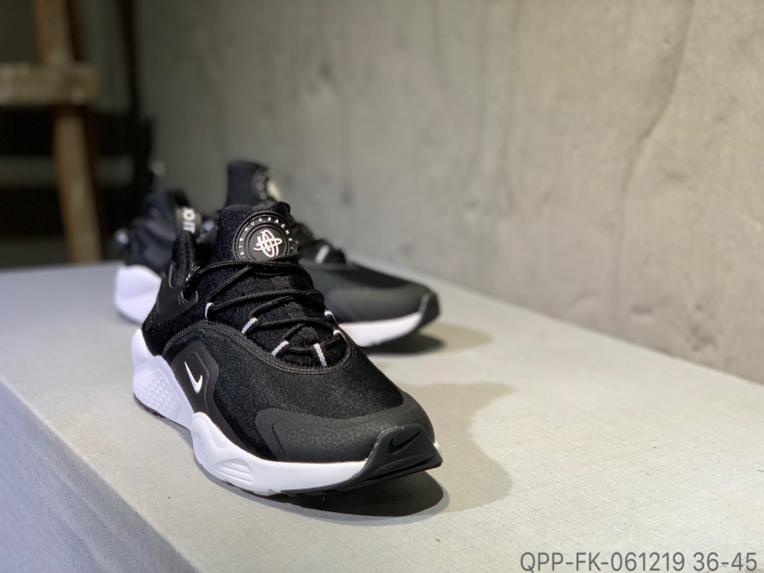 110 Nike Air Huarache City Move 华莱士