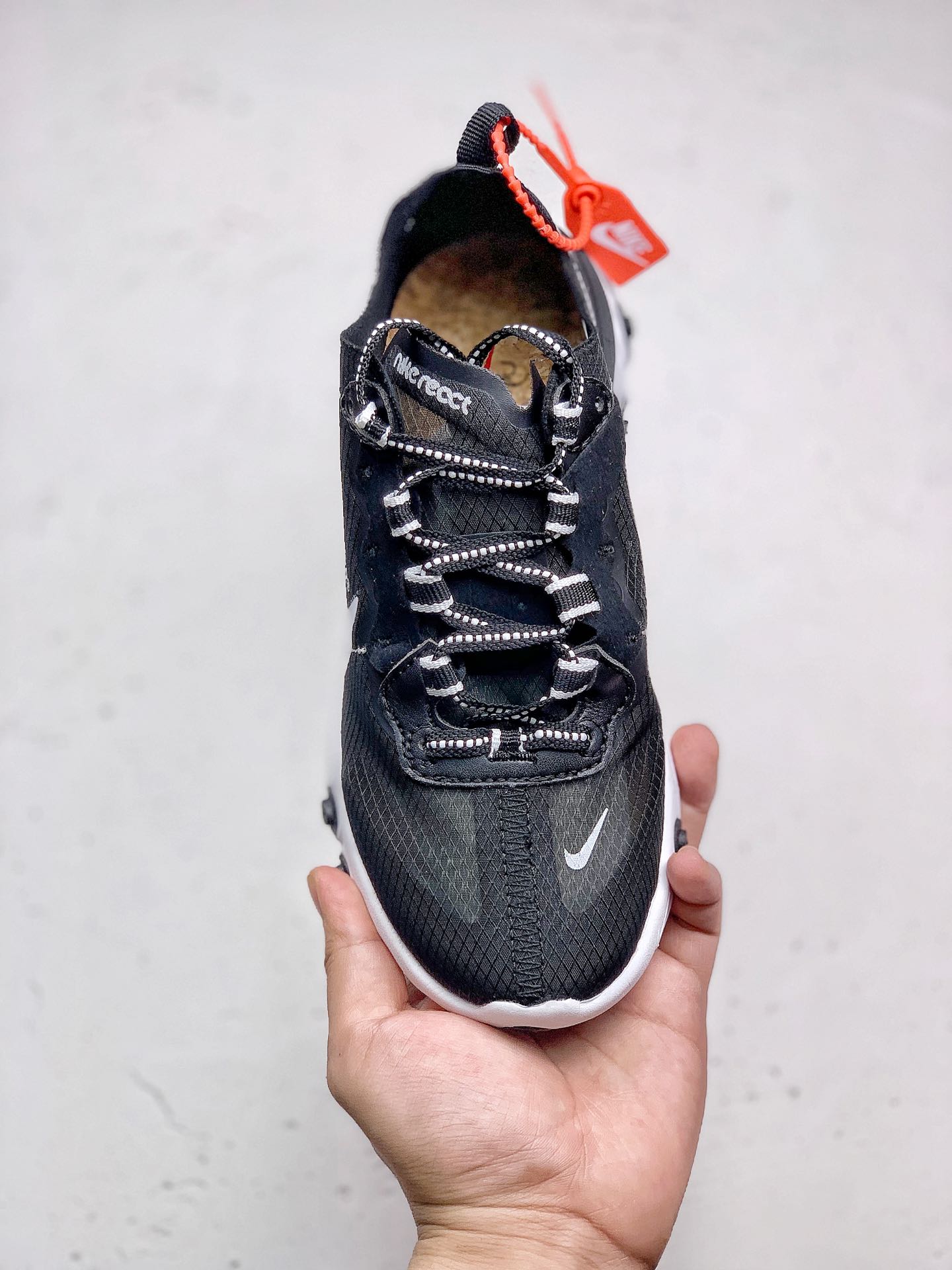 140 Nike React Element 87 极致科技极具先锋实验性质的设计核心理念