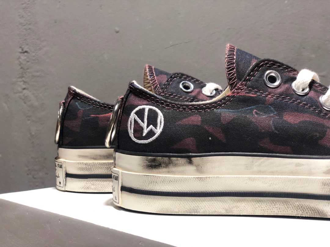 220Converse 匡威 x Undercover 高桥盾主理品牌全新时尚梦幻主题联名 双围条蓝底 高帮铁环复古做旧款帆布休闲板鞋