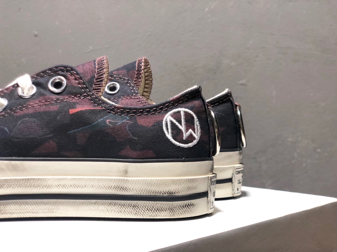 220Converse 匡威 x Undercover 高桥盾主理品牌全新时尚梦幻主题联名 双围条蓝底 高帮铁环复古做旧款帆布休闲板鞋