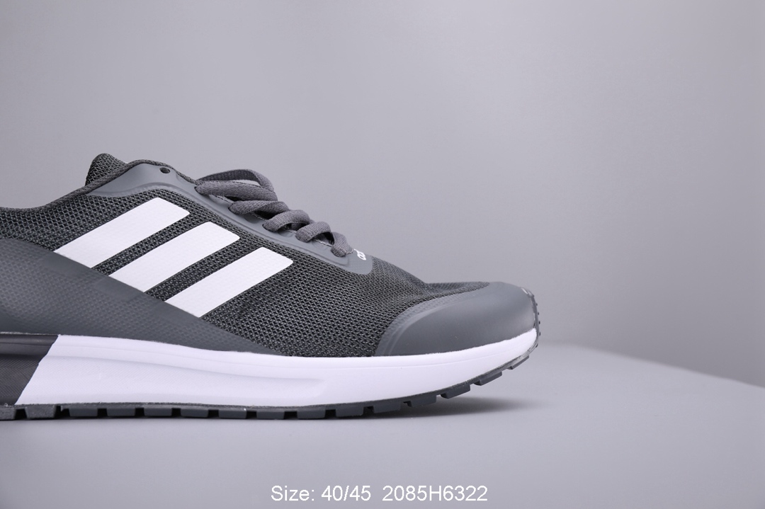 120阿迪达斯 Adidas NEO 新款运动清风跑步鞋