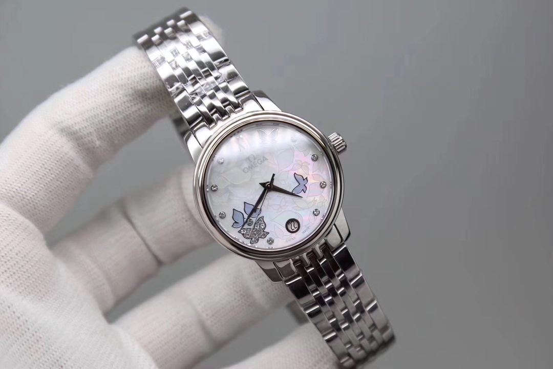 Omega 欧米茄碟飞系列典雅女，平民版本，32.7mm直径.10mm厚度，天然珍珠贝壳