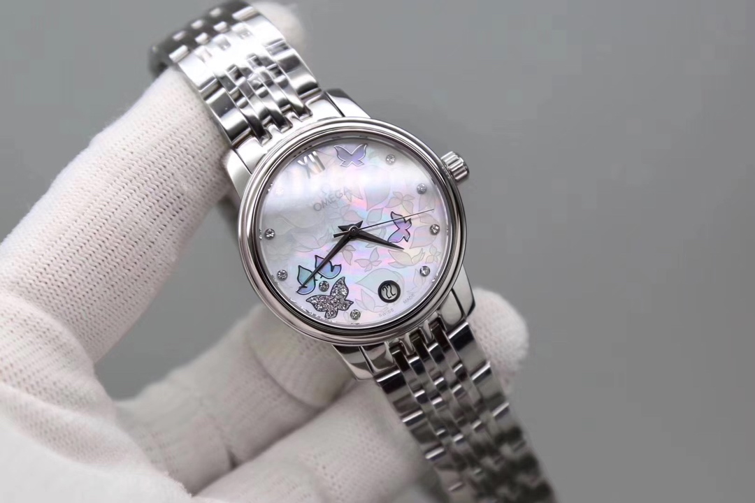 Omega 欧米茄碟飞系列典雅女，平民版本，32.7mm直径.10mm厚度，天然珍珠贝壳