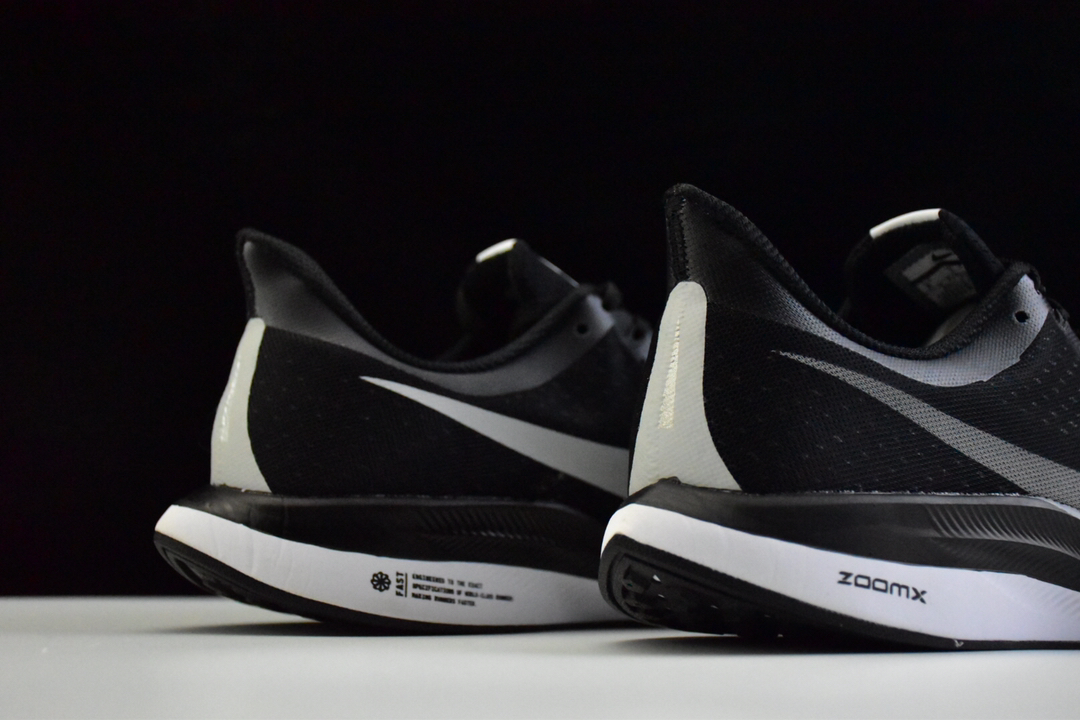 120NIKE ZOOM PEGASUS 35 TURBO 登月35 贾卡 缓震科技 网纱疾速透气 耐克 登月35代系列轻便跑鞋