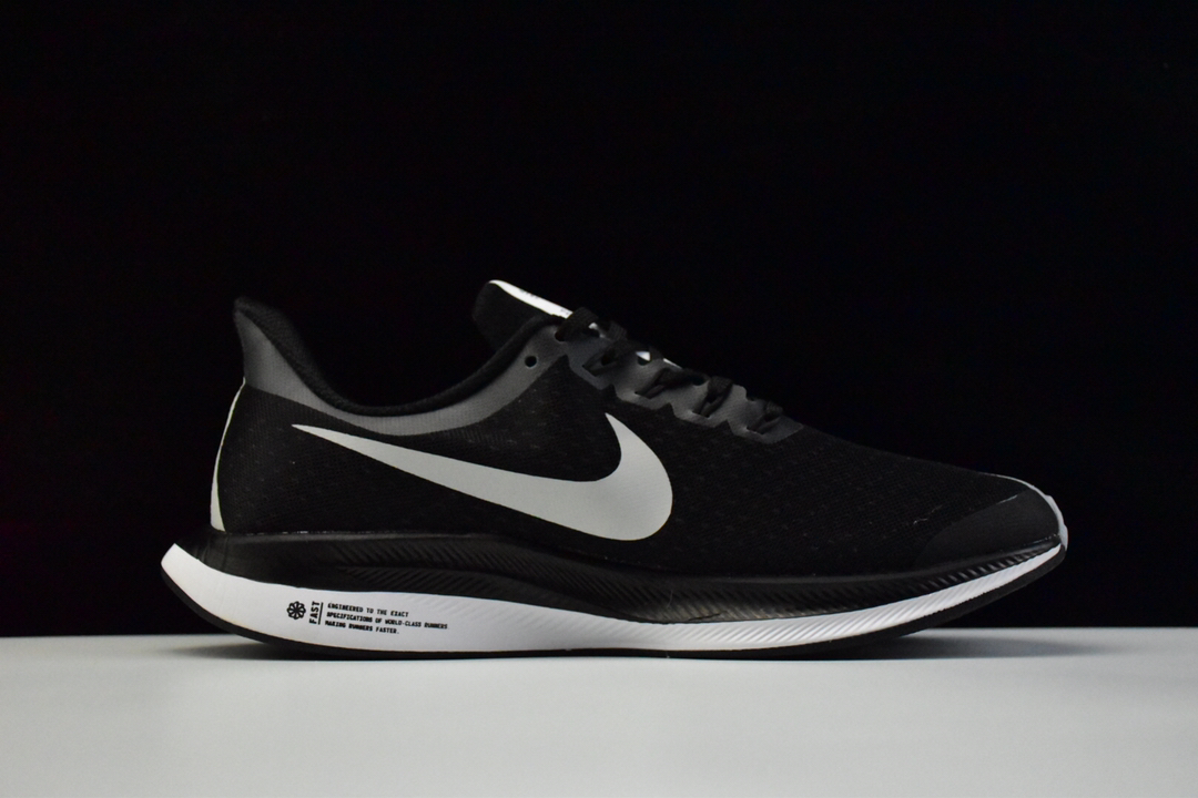 120NIKE ZOOM PEGASUS 35 TURBO 登月35 贾卡 缓震科技 网纱疾速透气 耐克 登月35代系列轻便跑鞋
