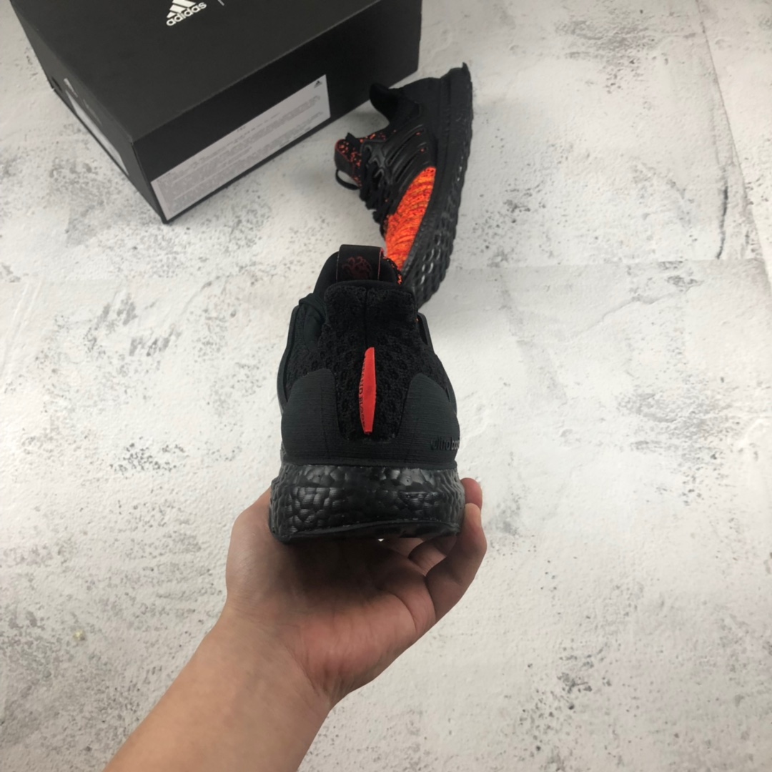 220公司级 原装真爆 UB4.0 权利游戏联名款 GAME OF THRONES x Adidas Ultra Boost “Targaryen's Dragons” 坦格利安龙   货号：EE3709