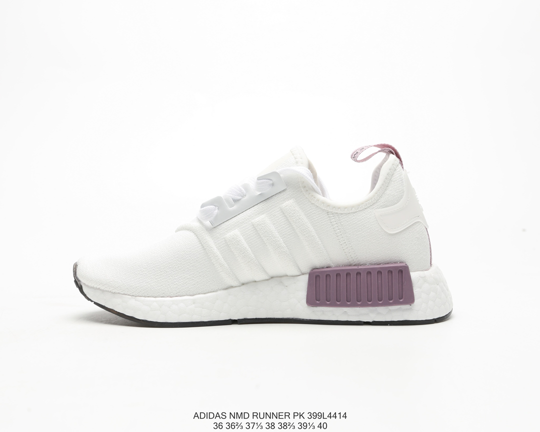 240 Adidas NMD R1  Primeknit Triple Black BD7745 针织面原装进口Boost原料 高密度弹性针织 首发新配色 BD8024