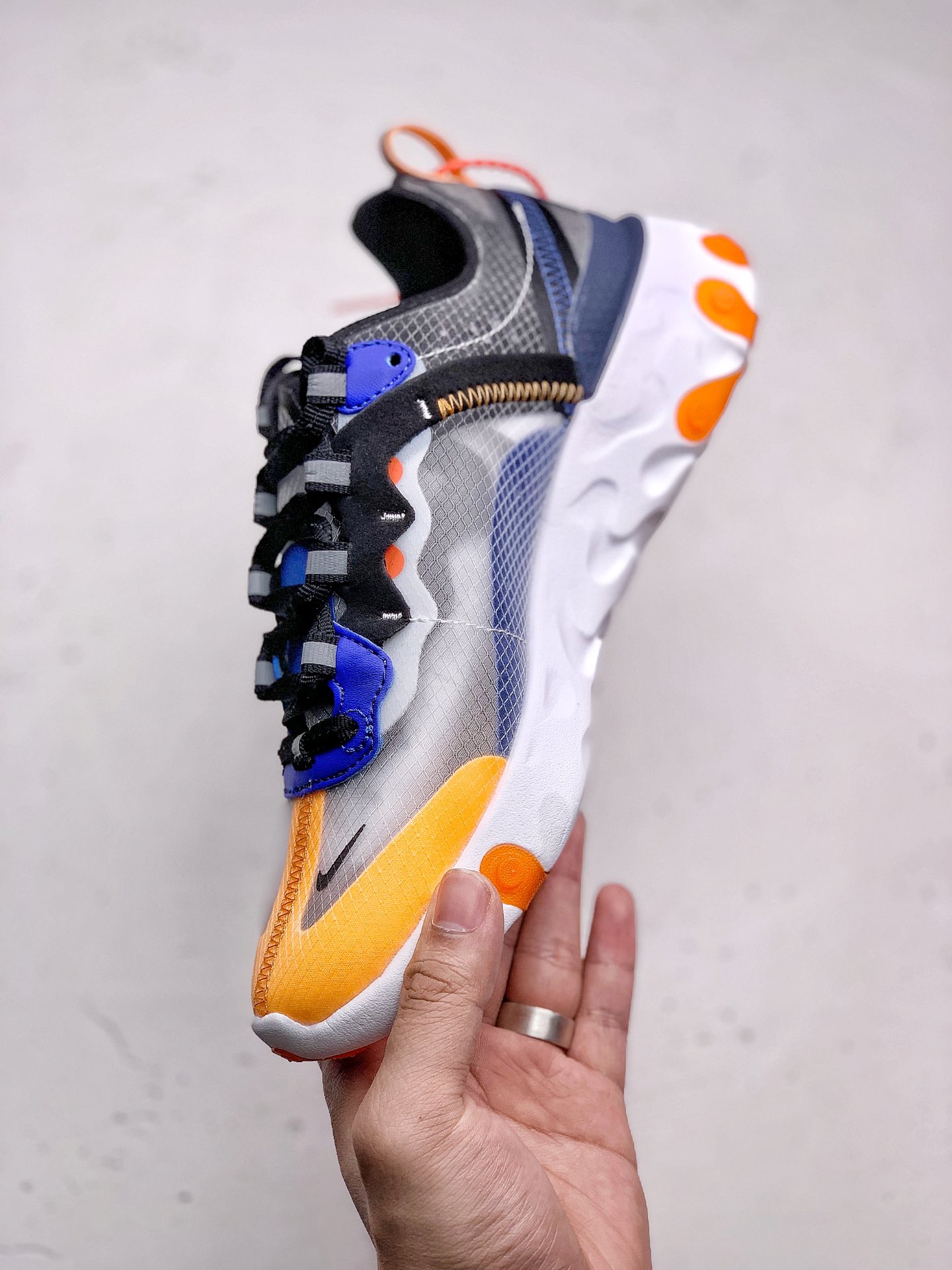 140 Nike React Element 87 极致科技极具先锋实验性质的设计核心理念