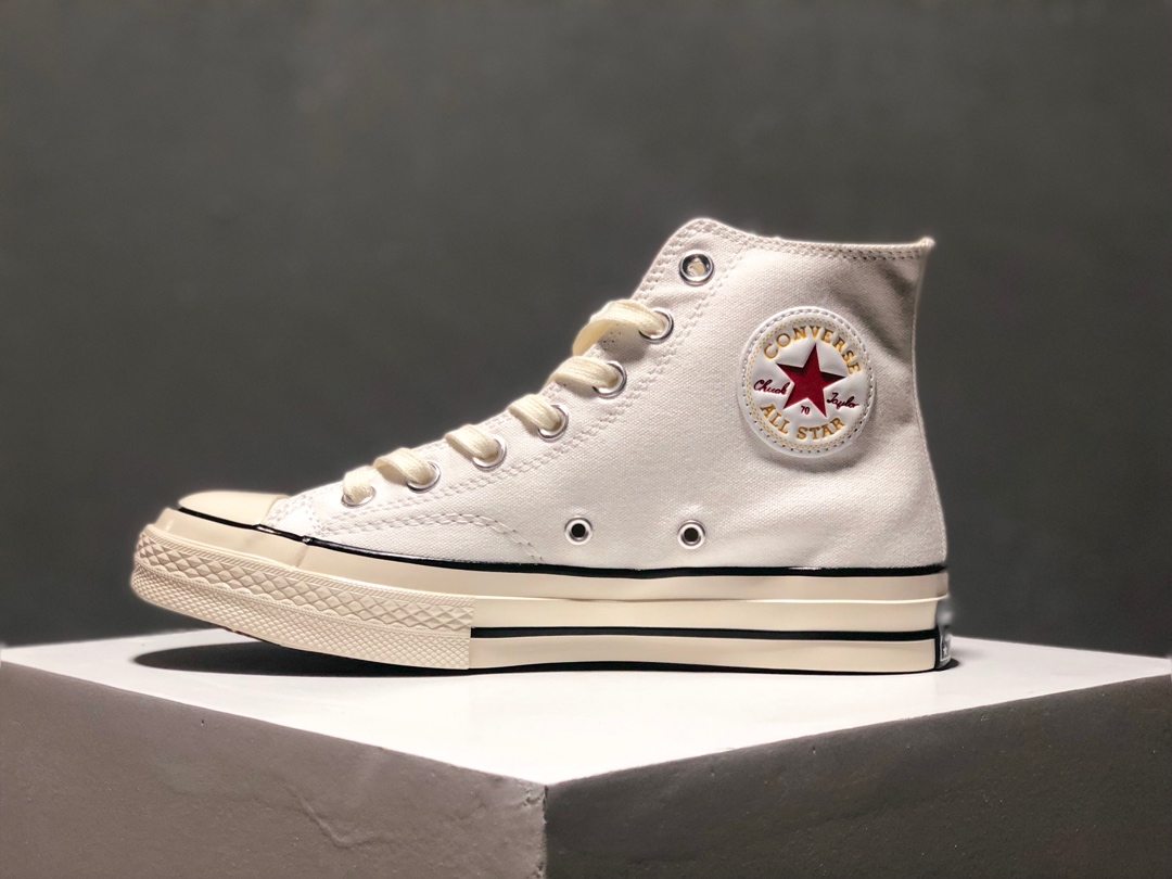 150最近热度极高的皮卡丘来了匡威CONVERSE X POKEMON 皮卡丘 限定联名