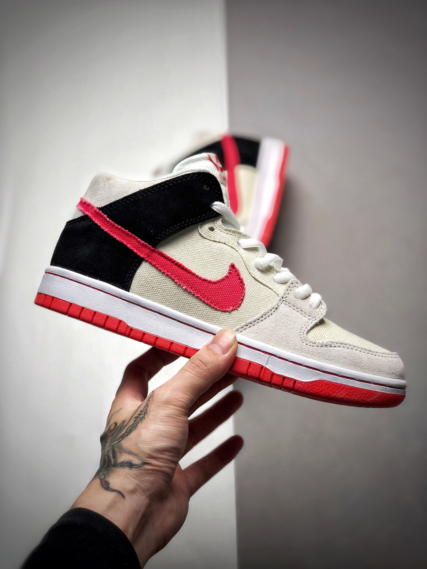 200公司级 耐克Nike Dunk SB Mid Street Fighter Ryu 街头霸王 街霸 314383-200