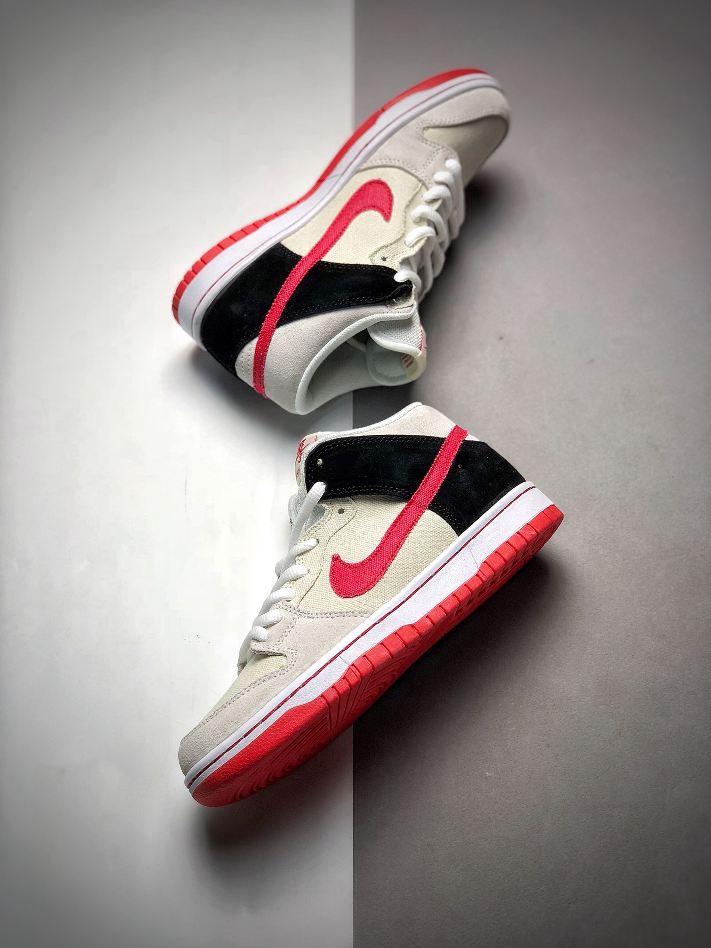 200公司级 耐克Nike Dunk SB Mid Street Fighter Ryu 街头霸王 街霸 314383-200