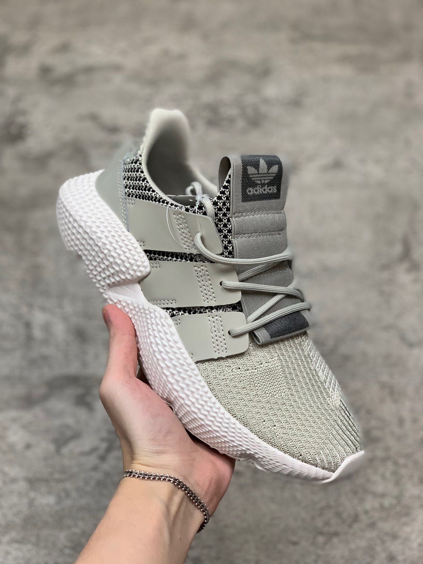 170新配色 刺猬系列Adidas CLIMACOOL EQT 清风“恐惧鲨鱼”融入EQT 的外观轮廓