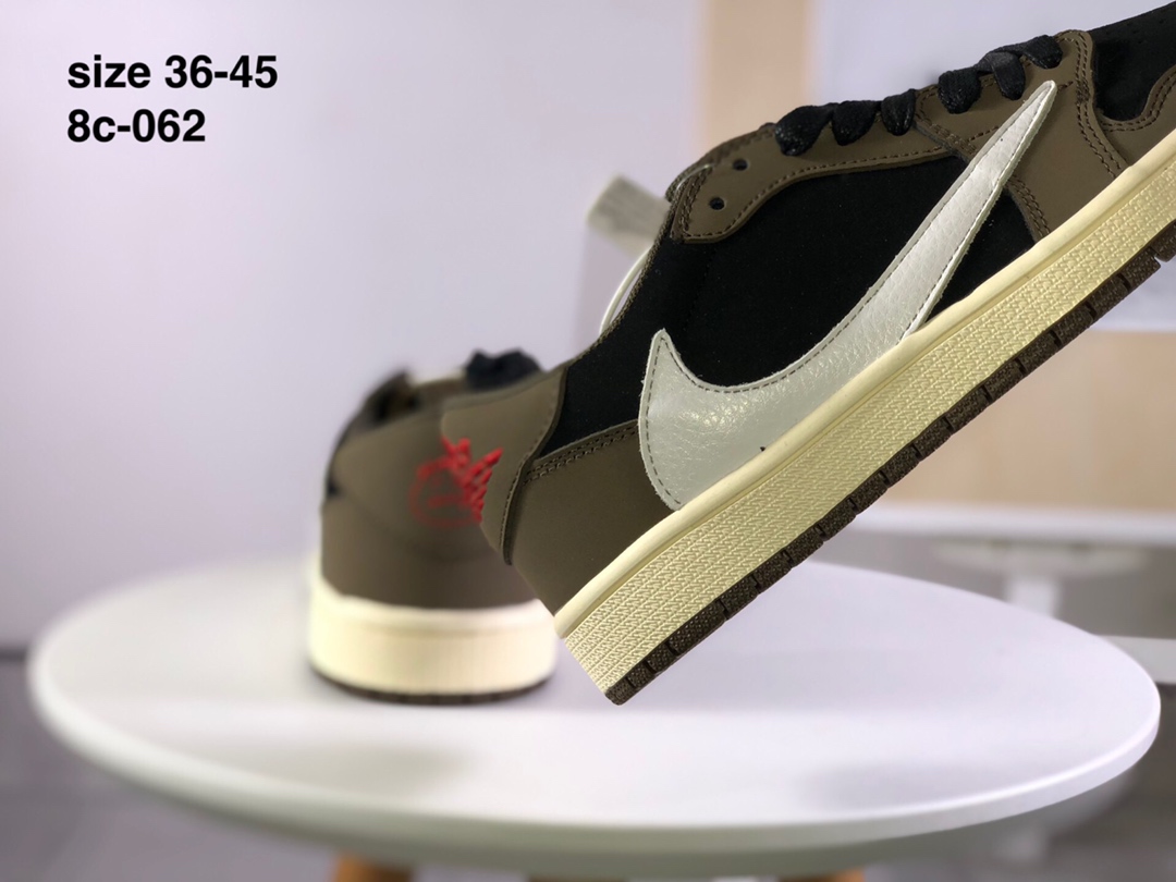 150 Travis Scott Low TS联名倒钩 反钩鬼脸低帮板鞋