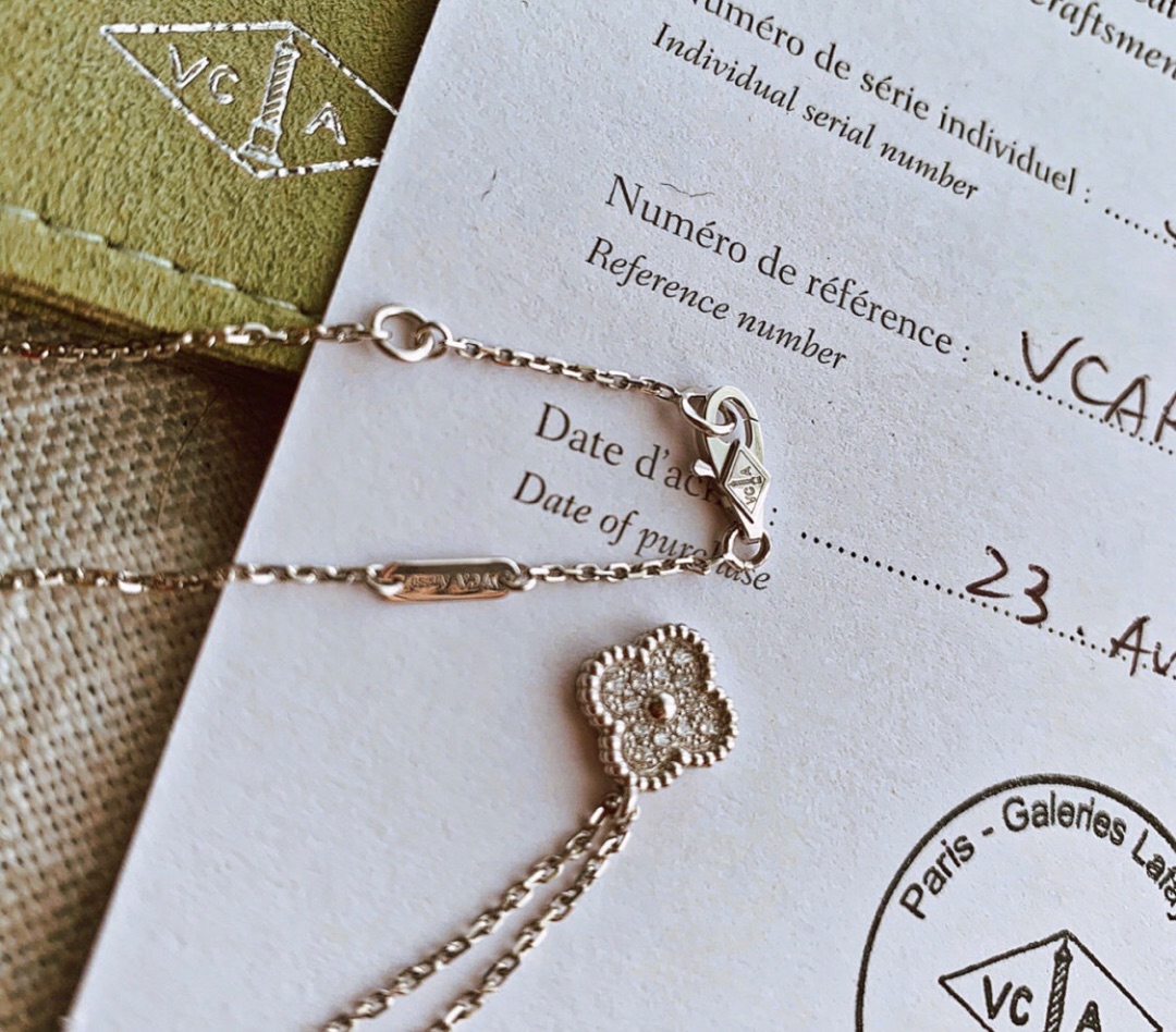 NO:360430,Recommended Christmas gifts Mini Rebate New Rose Gold VCAmini Necklace/Bracelet Diameter 1cm VCA Evergreen Style Mini Full Diamond Original Prismatic Buckle Beaded Edge Rounded and Full Bracelet 16.5㎝3㎝ Tail Chain, Vac Necklace Vca Bracelet, necklace, bracelet19860909圣诞节礼物推荐 Mini回货新增玫金 VCAmini项链/手链 直径1cm VCA 长青款 Mini满钻原版棱形扣头 珠边圆润饱满 手链16.5㎝3㎝尾链,Vac项链Vca手链,necklace,bracelet,Jewelry