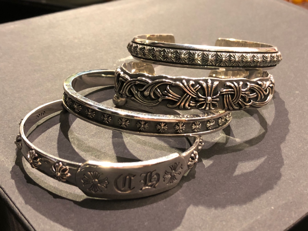 NO:105107,Croheart bracelet real shot, jewelry quality, chrome hearts, bracelet19860909克罗心手镯实拍,饰品精品,chrome hearts,bracelet,Jewelry