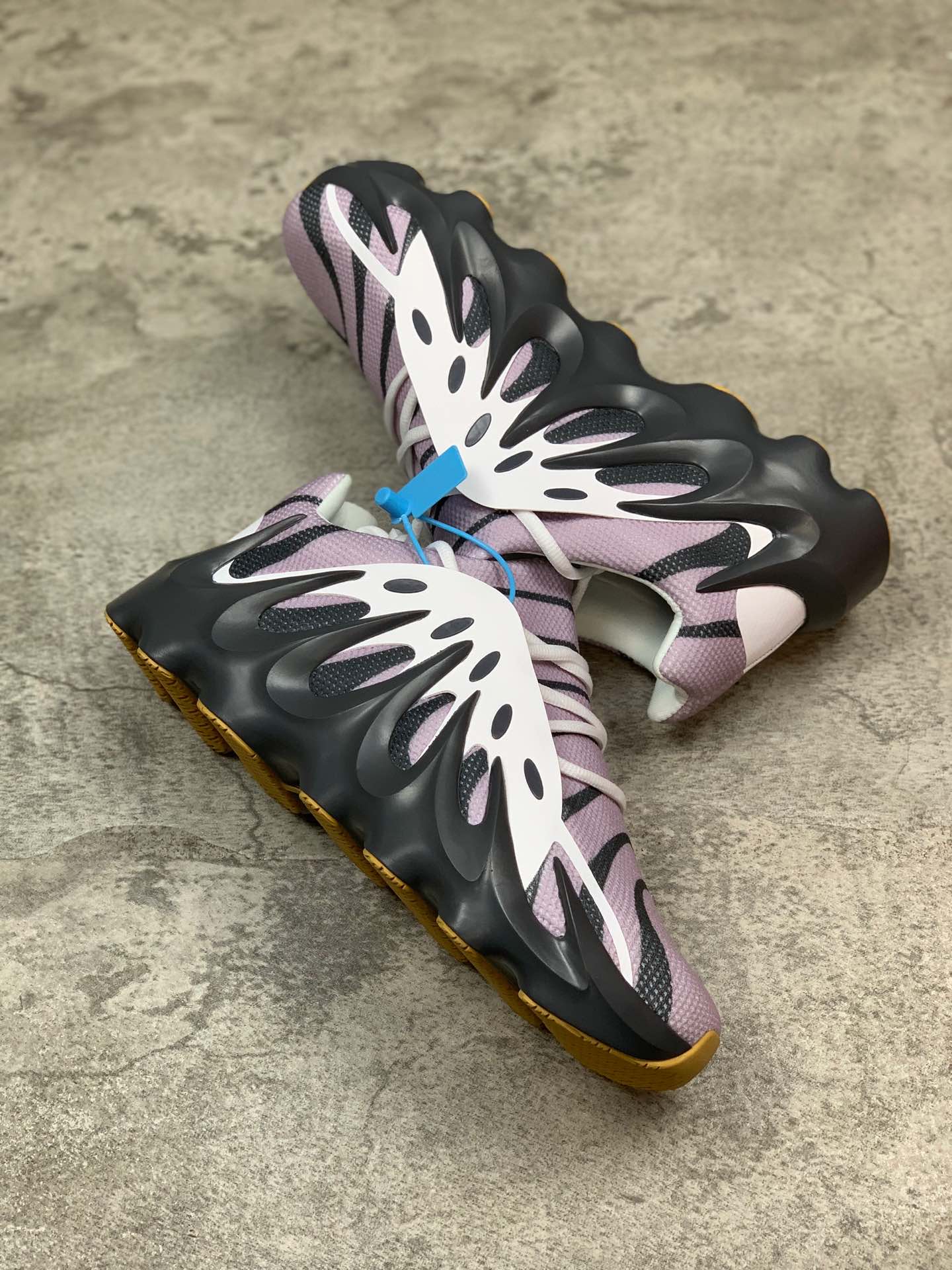 380公司级 阿迪达斯/Adidas Yeezy451  Boost 椰子451 爆米花缓震鞋底 顶级真爆  透气网面 复古运动跑鞋