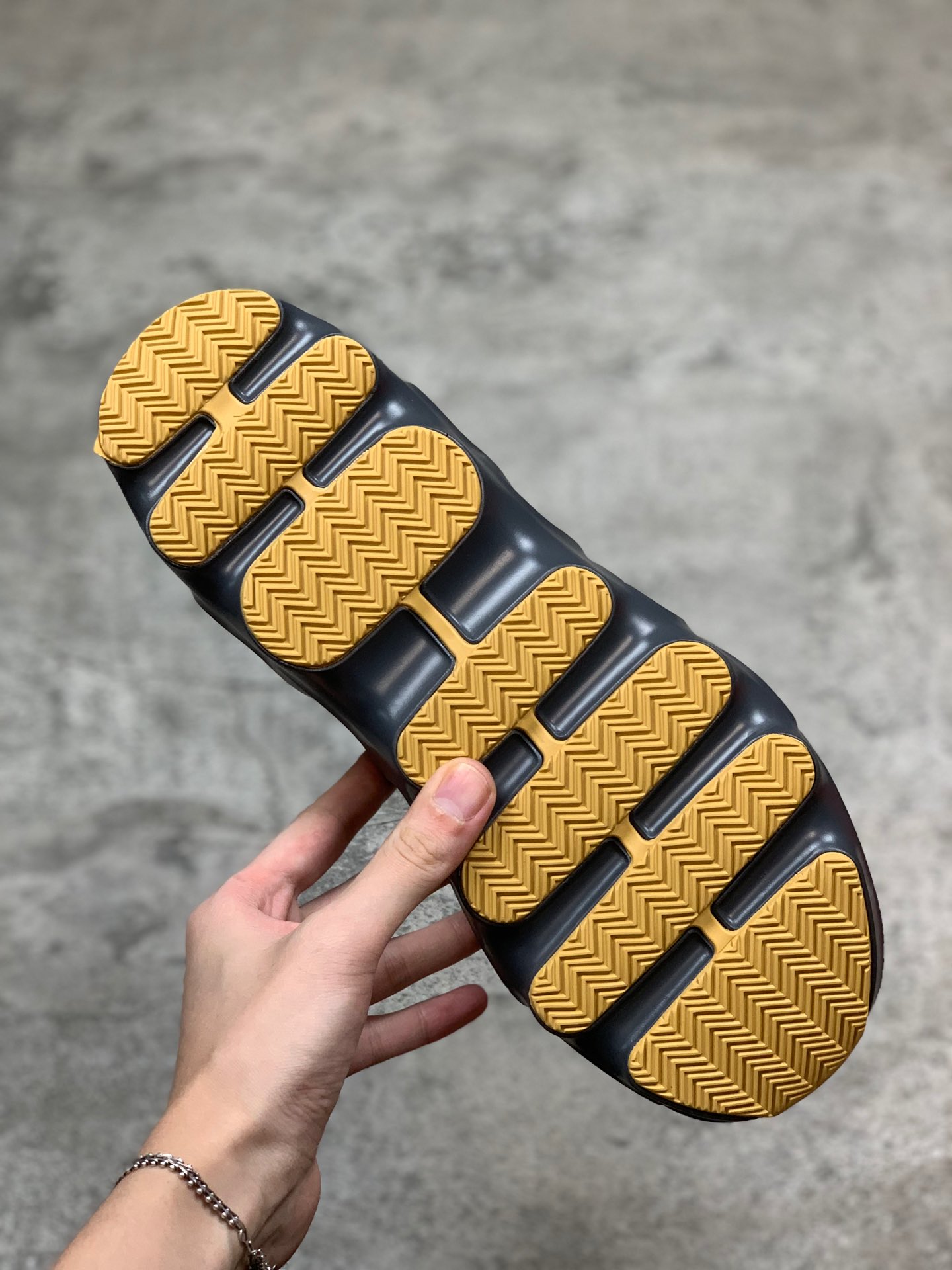 380公司级 阿迪达斯/Adidas Yeezy451  Boost 椰子451 爆米花缓震鞋底 顶级真爆  透气网面 复古运动跑鞋