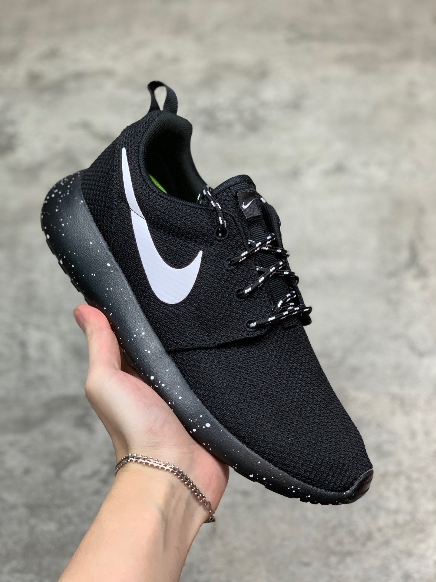 80(原90版本)纯原版本 天猫商城专供  Nike Roshe Run 伦敦一代轻跑鞋 2019最新版本