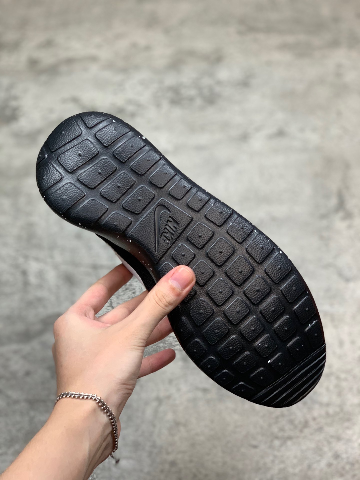 80(原90版本)纯原版本 天猫商城专供  Nike Roshe Run 伦敦一代轻跑鞋 2019最新版本
