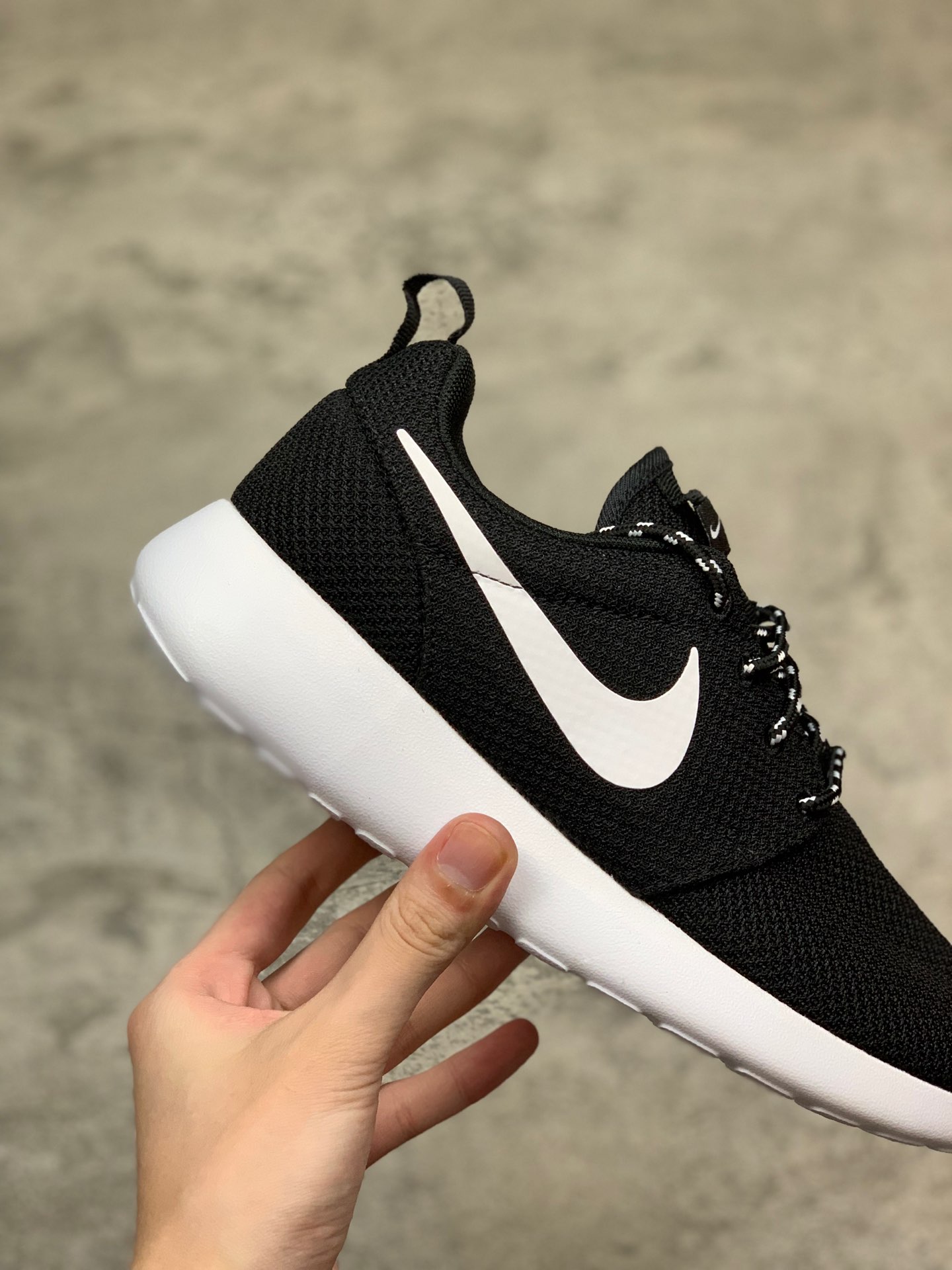 80(原90版本)纯原版本 天猫商城专供  Nike Roshe Run 伦敦一代轻跑鞋