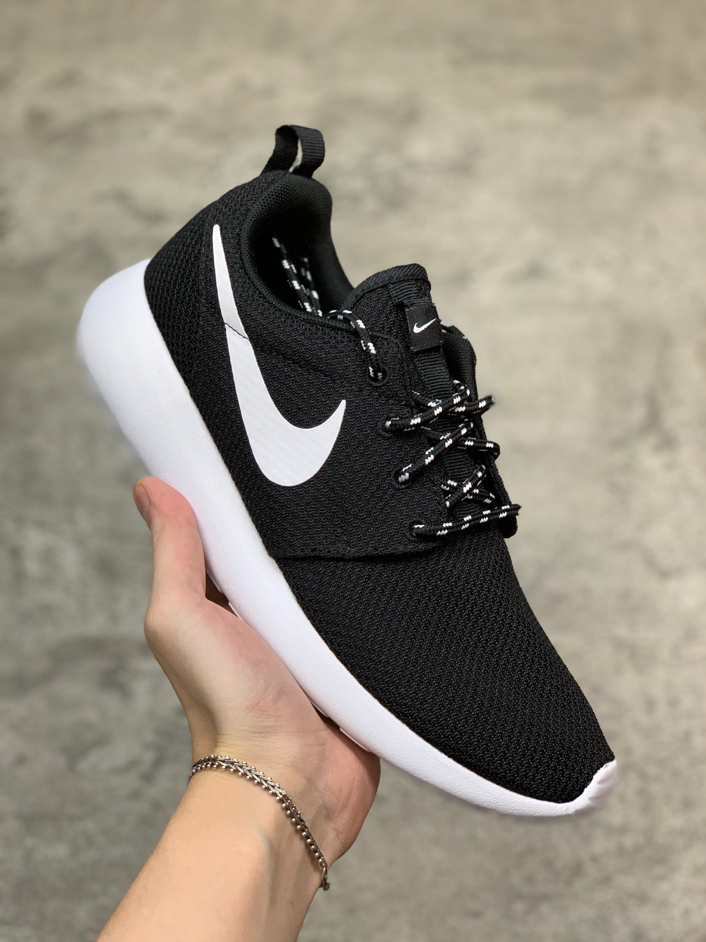 80(原90版本)纯原版本 天猫商城专供  Nike Roshe Run 伦敦一代轻跑鞋