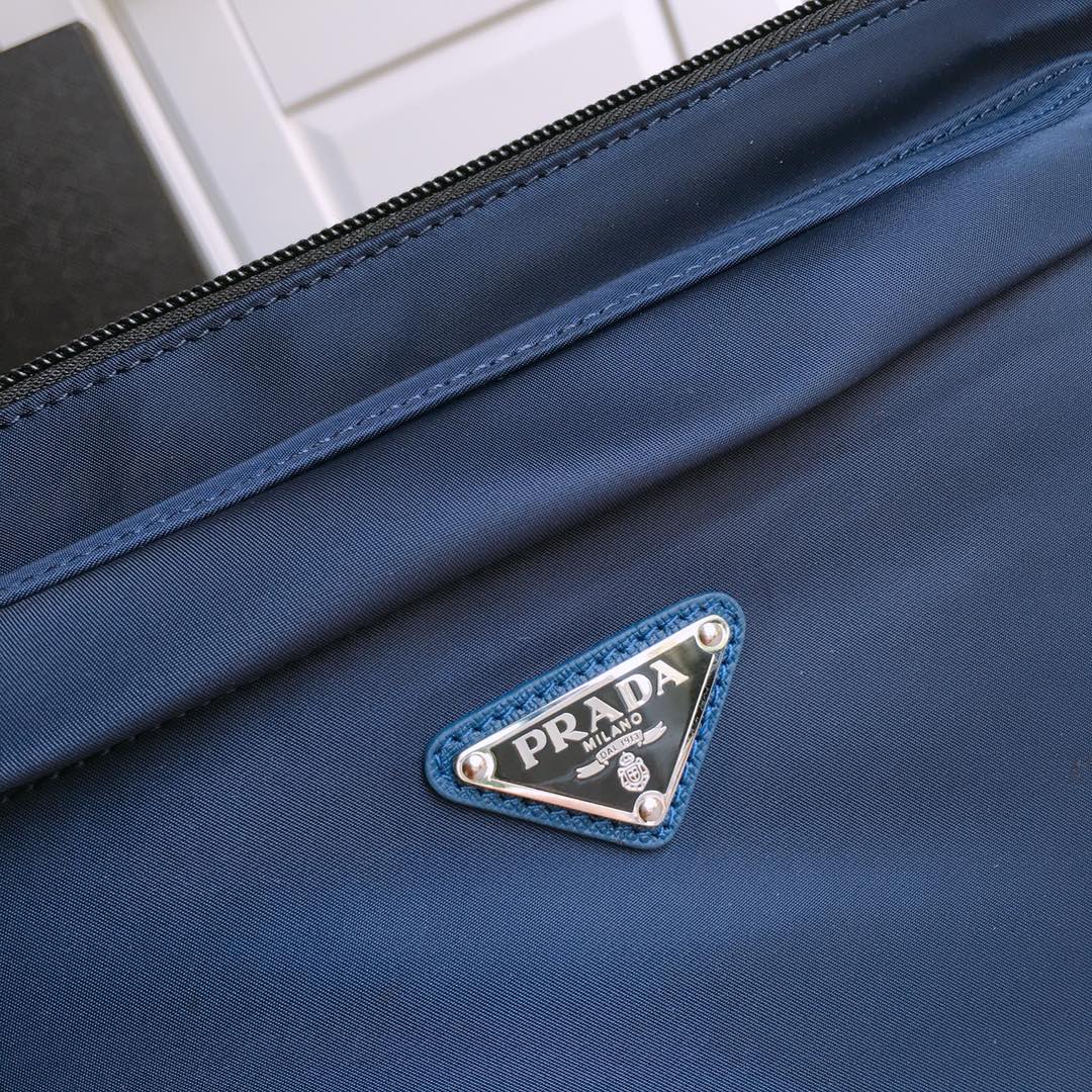 PRADA普拉达进口尼龙新款布手包2NH007