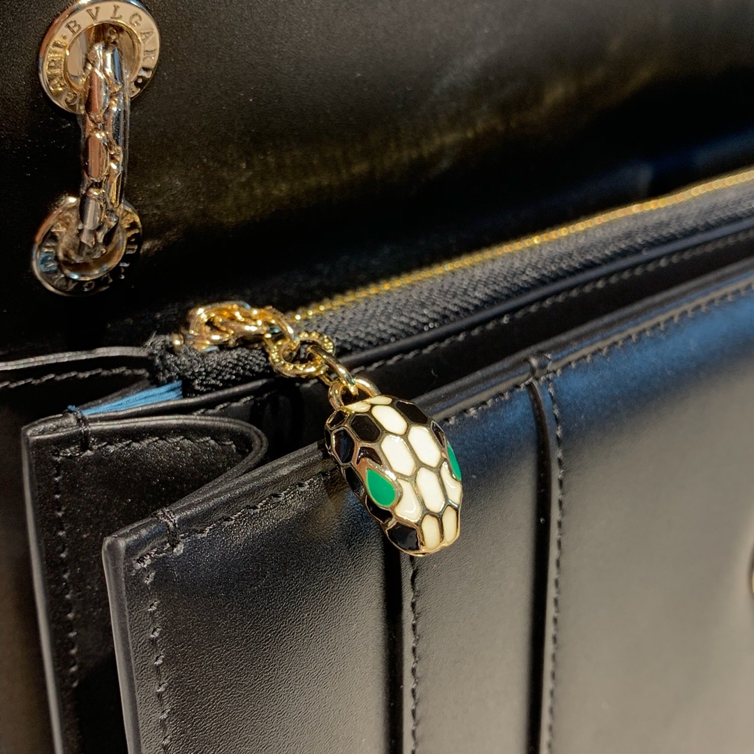 BVLGARI宝格丽Serpenti系列进口原单牛皮单肩包38326