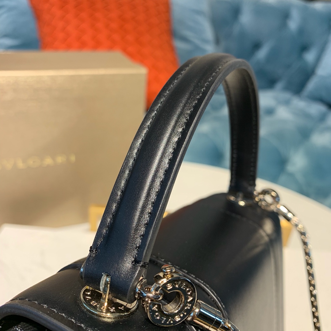 BVLGARI宝格丽Serpenti系列进口原单牛皮手提包38329