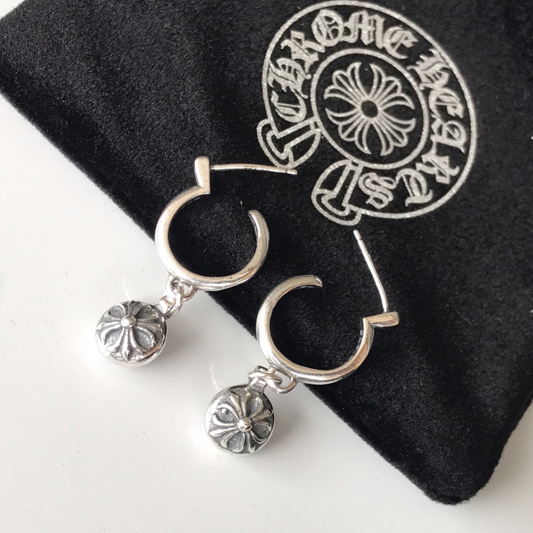 크롬하츠 귀걸이 124494 Chrome Hearts Earrings 썸네일 이미지