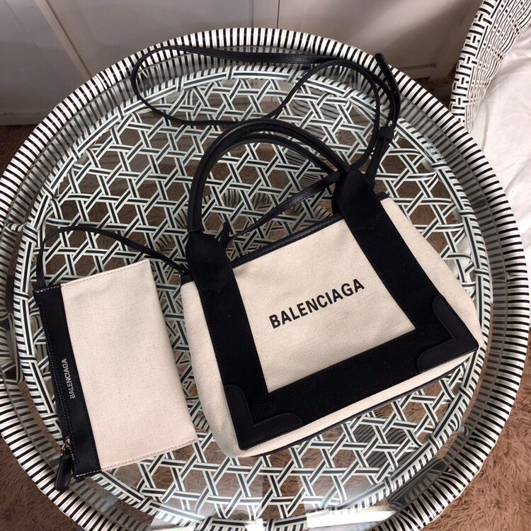 aa.jpg
