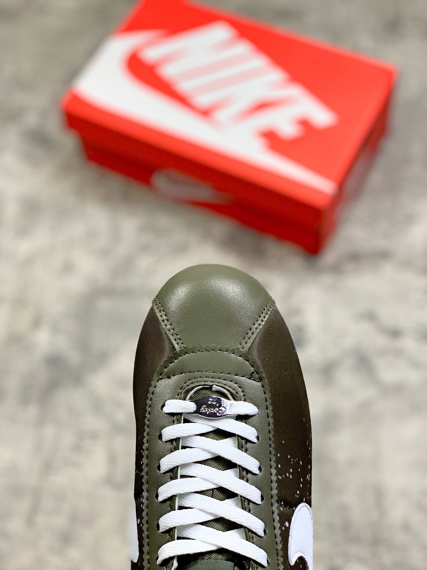 75Nike/耐克 CORTEZ 阿甘轻便运动跑鞋