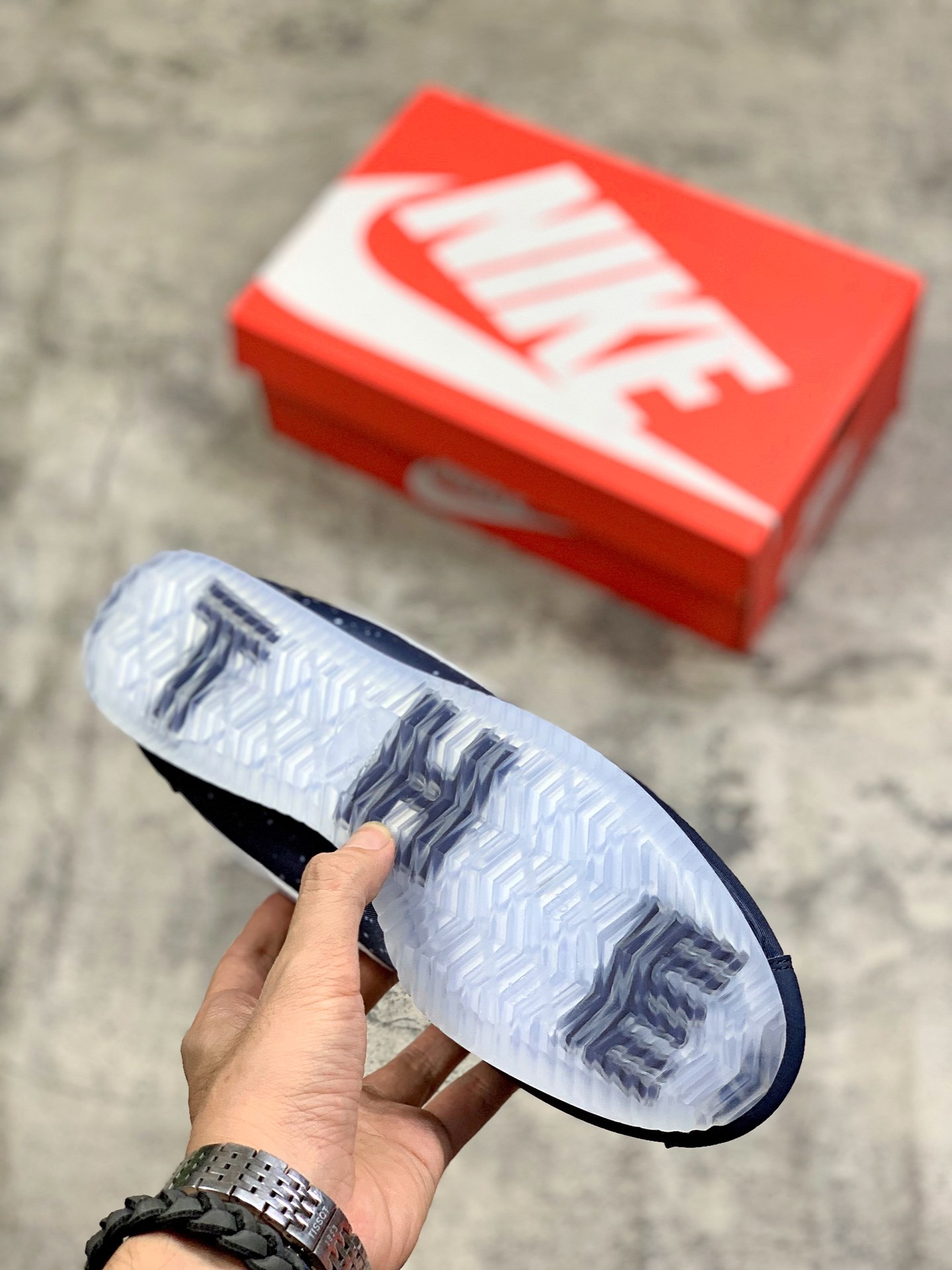 75Nike/耐克 CORTEZ 阿甘轻便运动跑鞋
