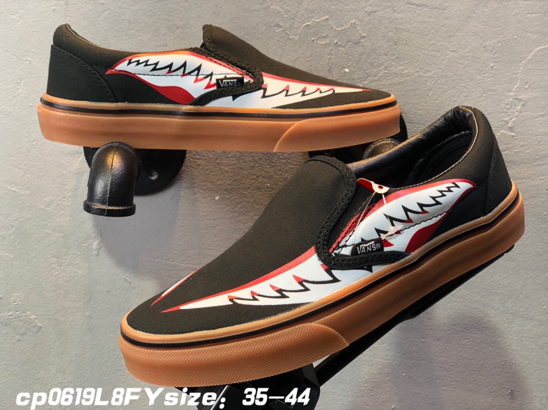 90万斯 VANS Classic Slip-On 情侣时尚一脚蹬低帮帆布板鞋