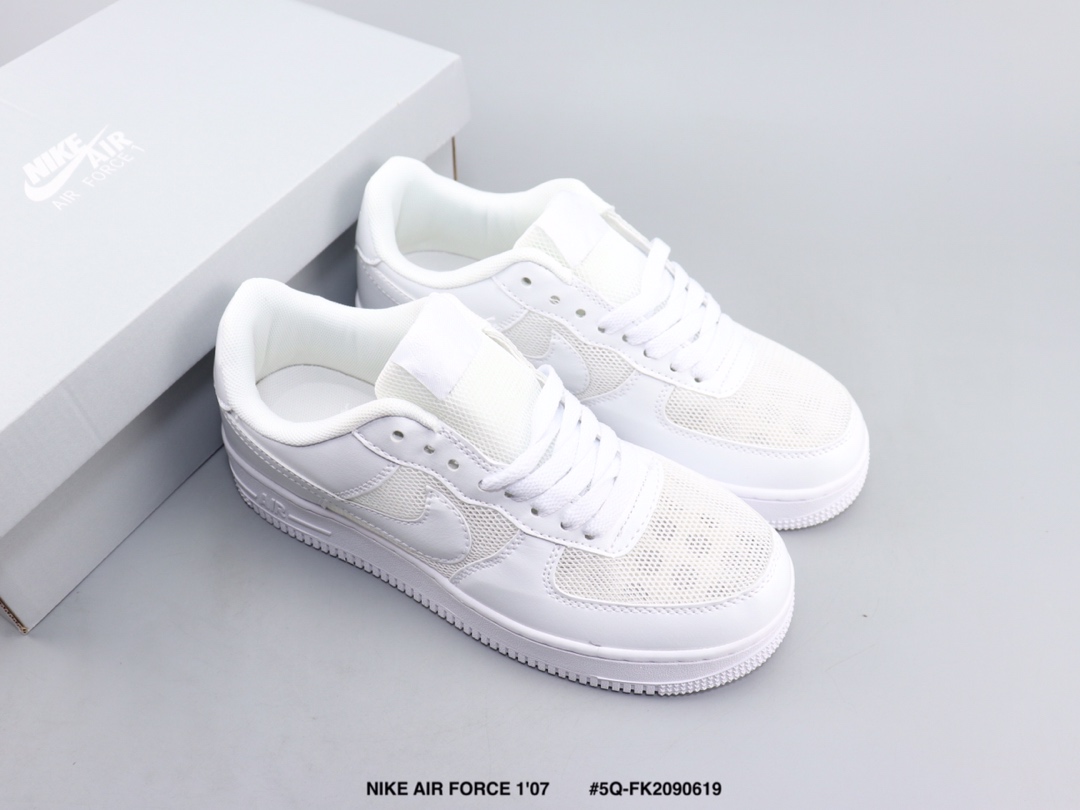 105 NIKE AIR FORCE 1'07 耐克空军一号低帮板鞋 皮革织物拼接材质