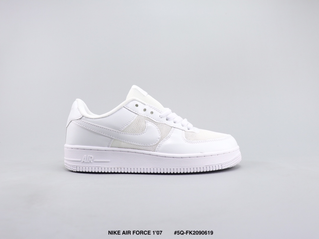 105 NIKE AIR FORCE 1'07 耐克空军一号低帮板鞋 皮革织物拼接材质