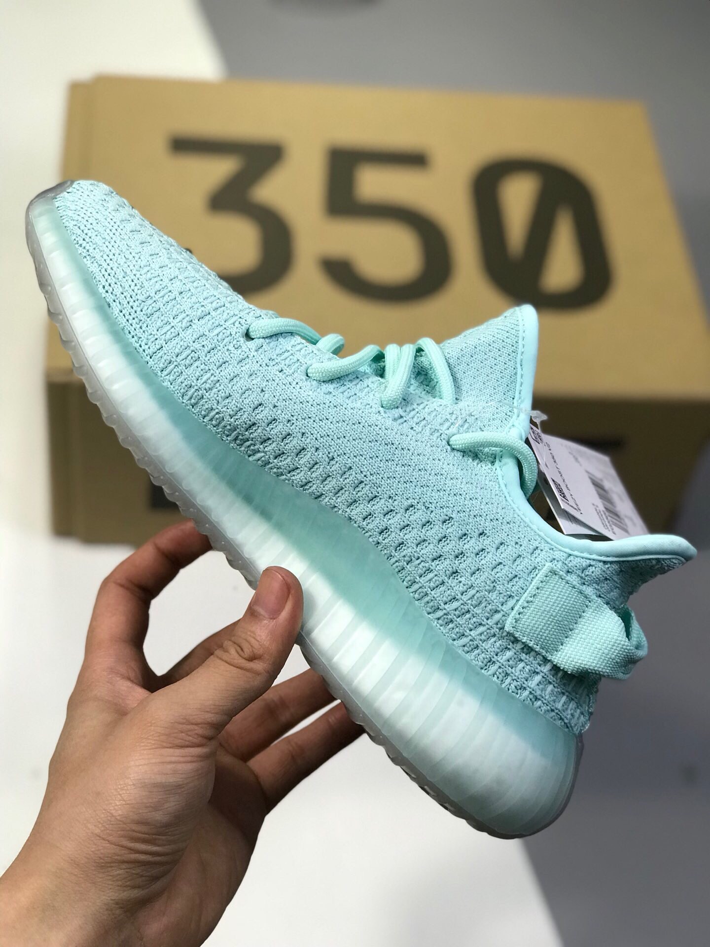 220 全码出货巴斯夫性价比版本  阿迪达斯 Adidas Yeezy 350 Boost V2 全新纯白配色 3M反光