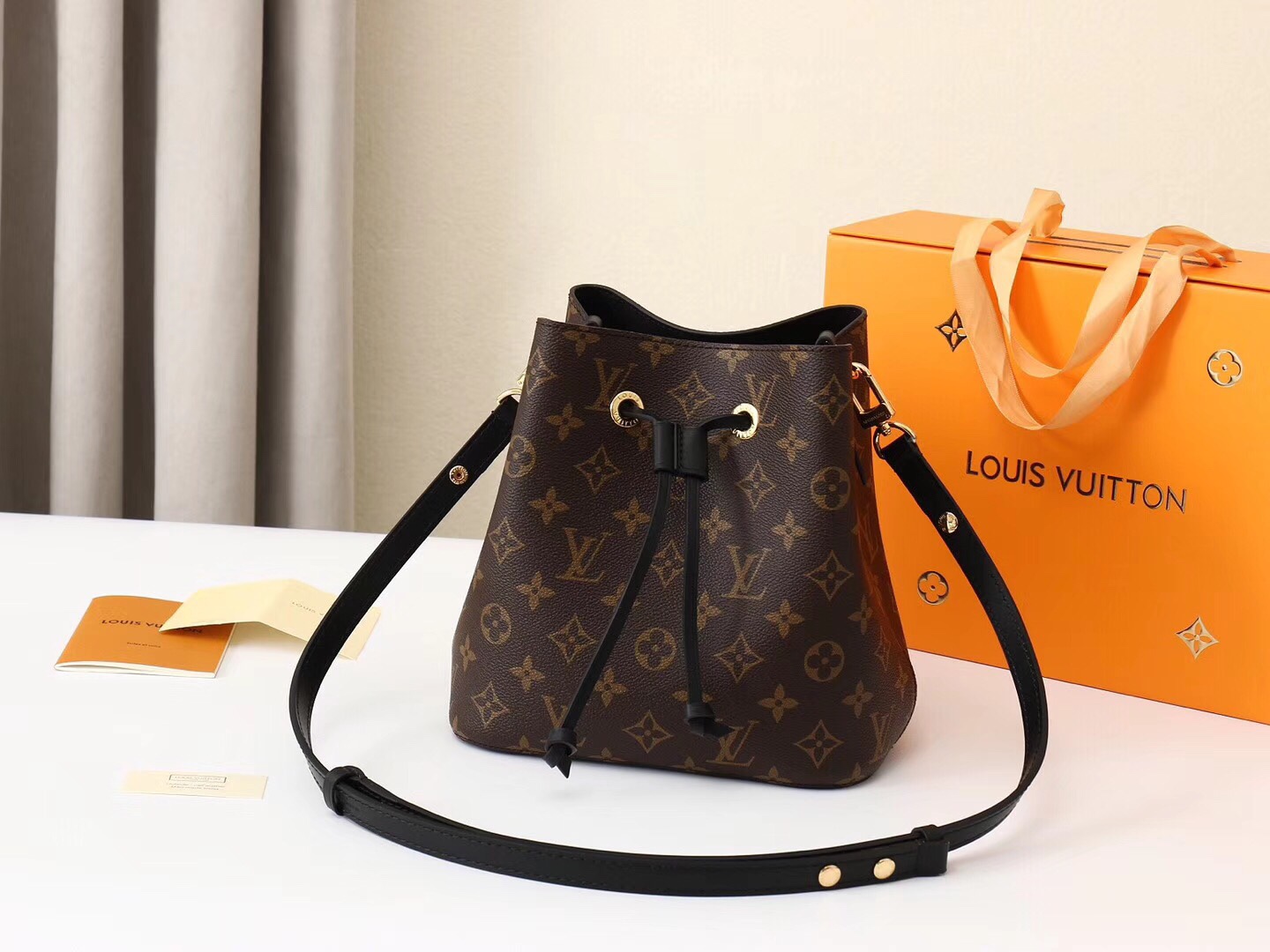 Louis Vuitton LV NeoNoe Handbags Bucket Bags Black Monogram Canvas Calfskin Cowhide M53609