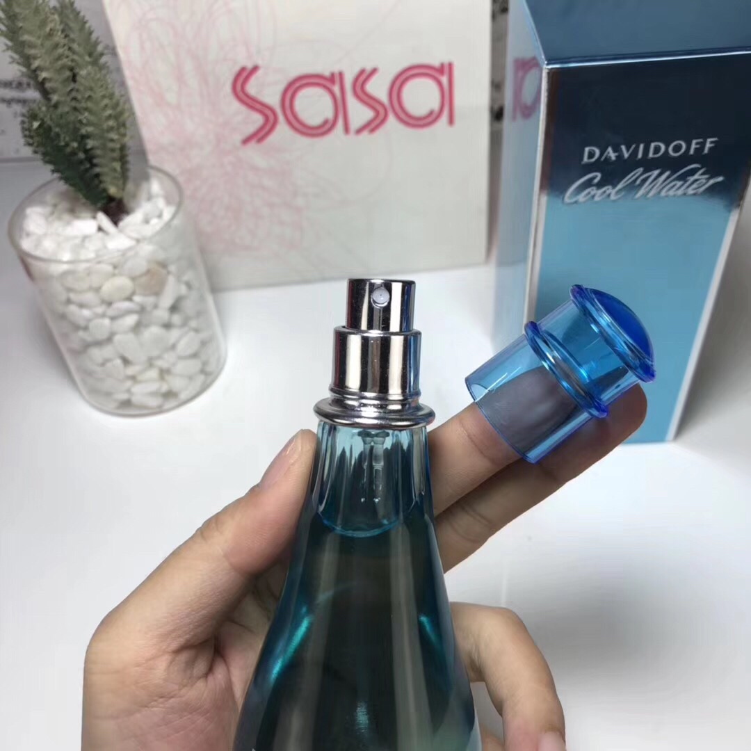 1560944798 2429127176 3