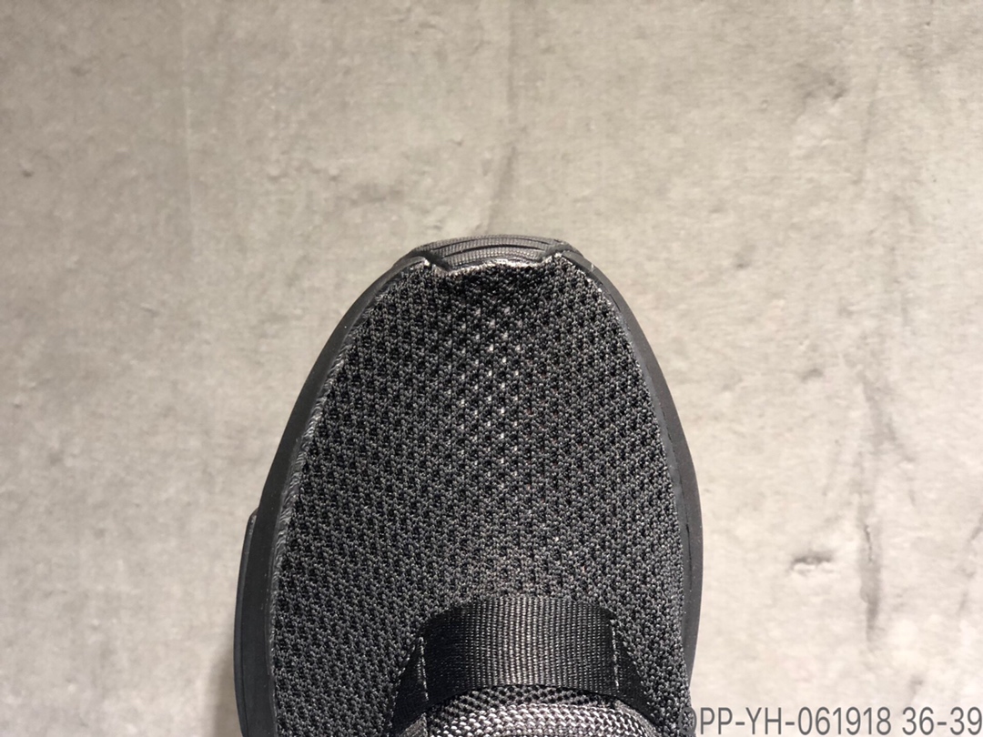 120福利特价 公司级真爆  Adidas POD-S3.1 真爆米花跑鞋